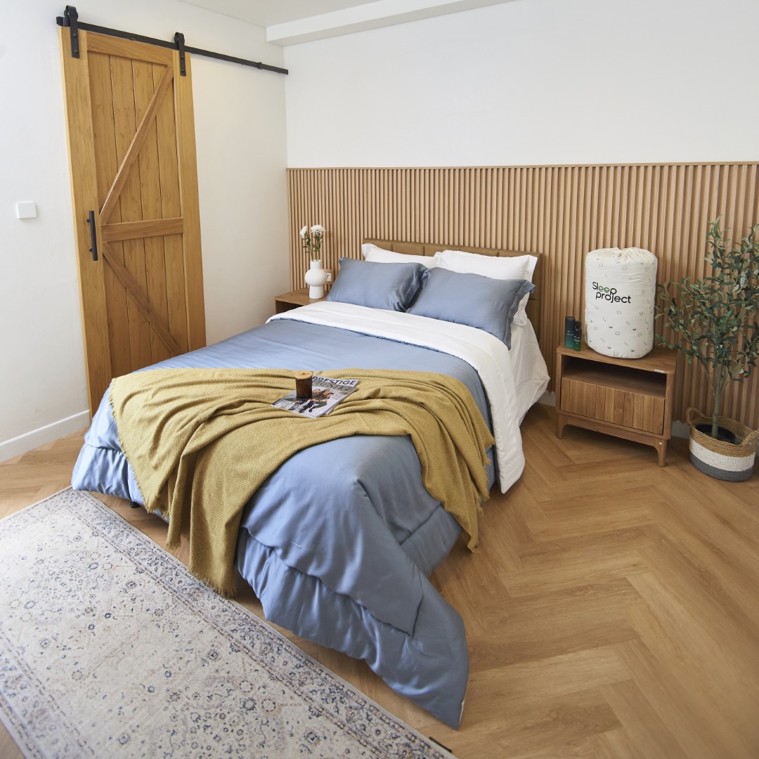 Dark Grey and White Plain Bedding Set (TENCEL™ Lyocell) Sleep Project Indonesia