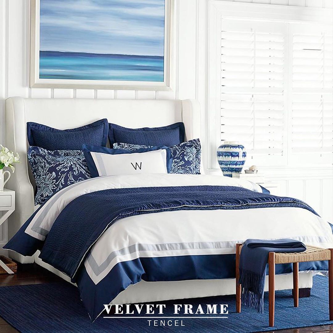 White mix Blue & Grey Velvet Frame TENCEL™ Lyocell Bedding Set